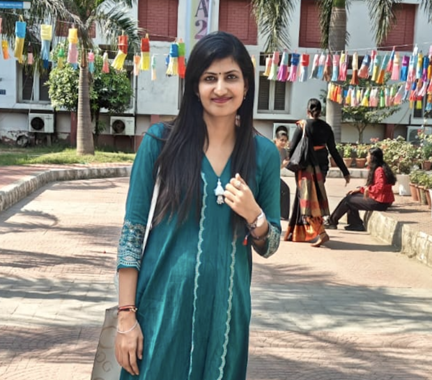  Dr. Renu